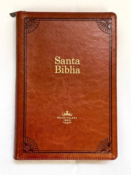Tipo de Biblia: Reina Valera 1960 Con Zipper Letra: Gigante 19 puntos  Color: Café